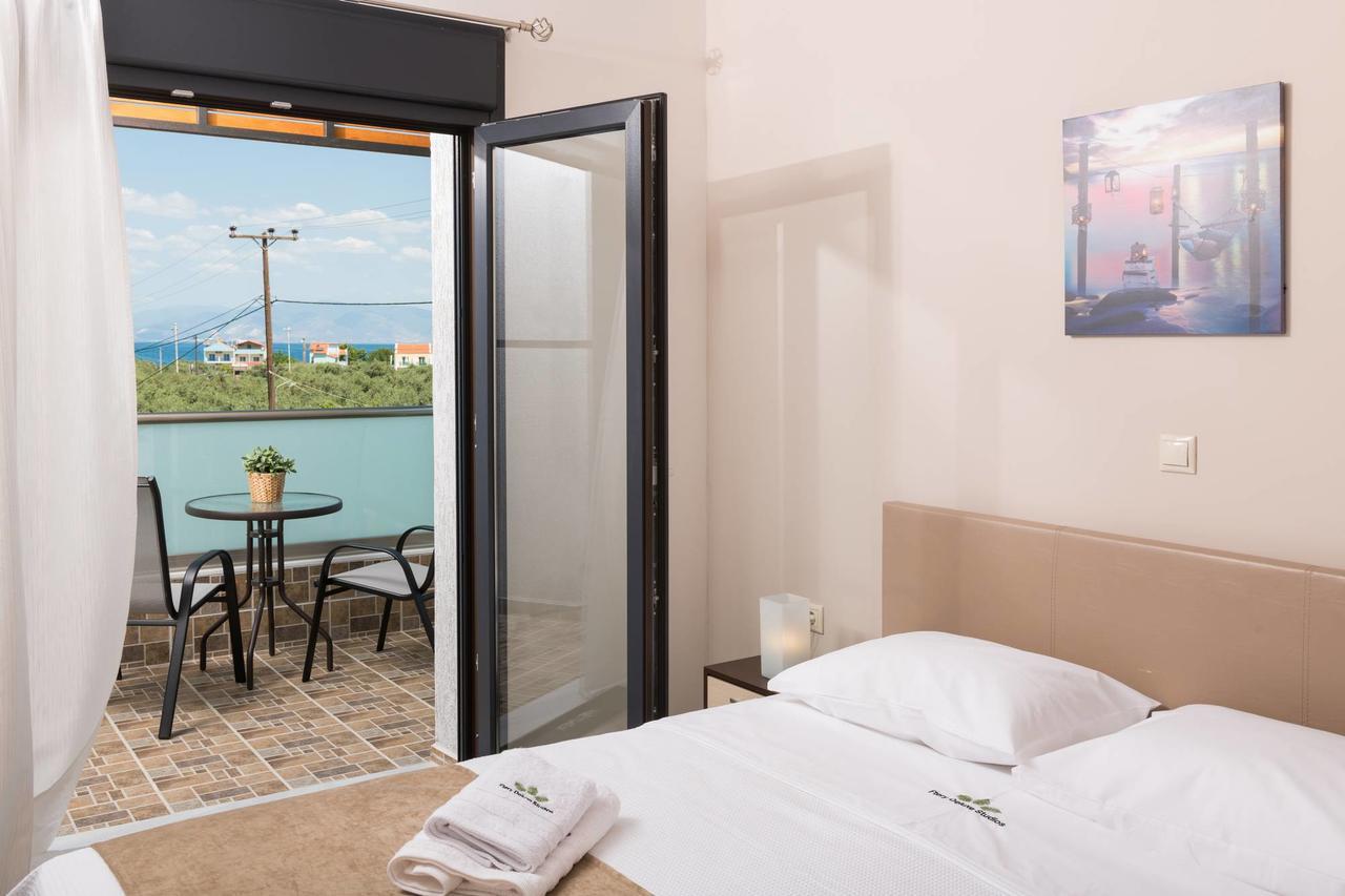 Hotel Ftery Skala Rachoni  Exteriér fotografie