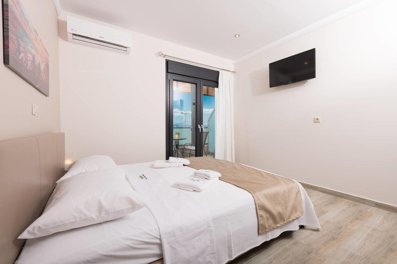 Hotel Ftery Skala Rachoni  Exteriér fotografie